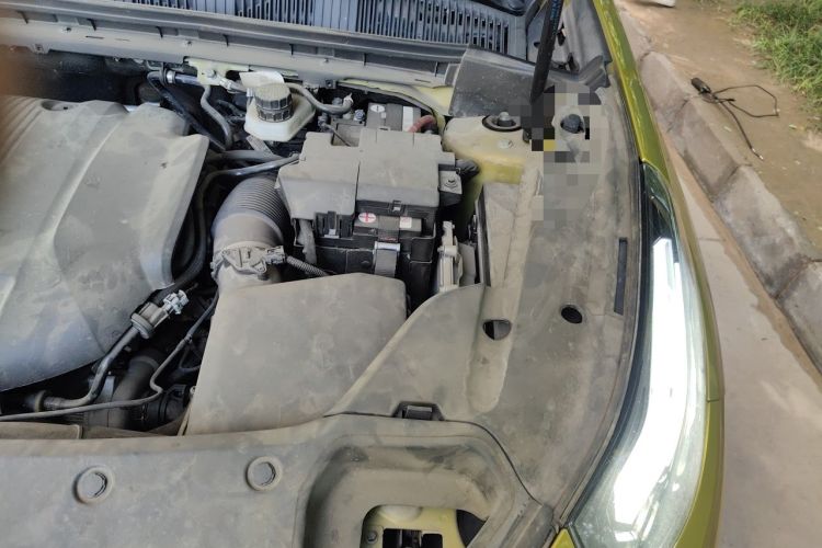 Used Lynk & Co 03 2021 03+ 2.0TD Automatic Wind-Chasing Edition Engine Bay Left