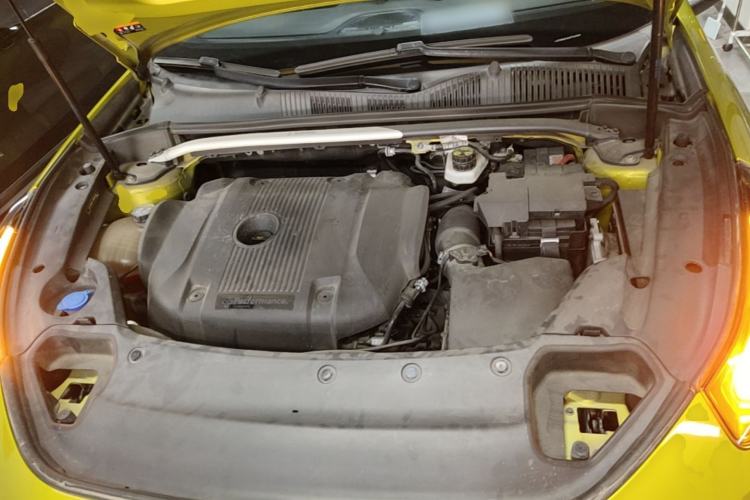 Used Lynk & Co 03 2021 03+ 2.0TD Automatic Wind-Chasing Edition Engine Bay