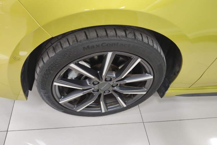 Used Lynk & Co 03 2021 03+ 2.0TD Automatic Wind-Chasing Edition Exterior 2
