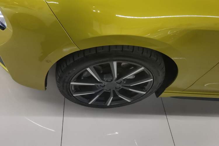 Used Lynk & Co 03 2021 03+ 2.0TD Automatic Wind-Chasing Edition Exterior 4