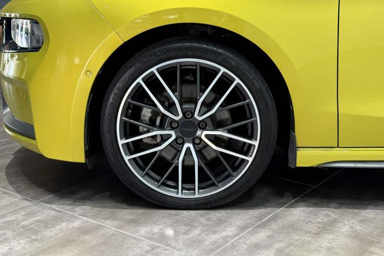 Used Lynk & Co 03 2021 03+ 2.0TD Automatic Wind-Chasing Edition Exterior 6