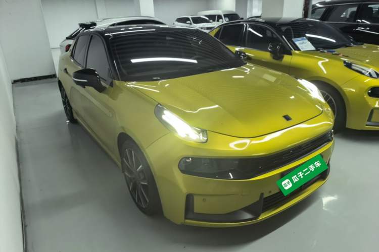 Used Lynk & Co 03 2021 03+ 2.0TD Automatic Wind-Chasing Edition Front Right 45 Deg