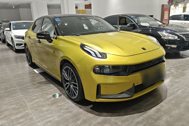 Used Lynk & Co 03 2021 03+ 2.0TD Automatic Wind-Chasing Edition Front Right 45 Deg