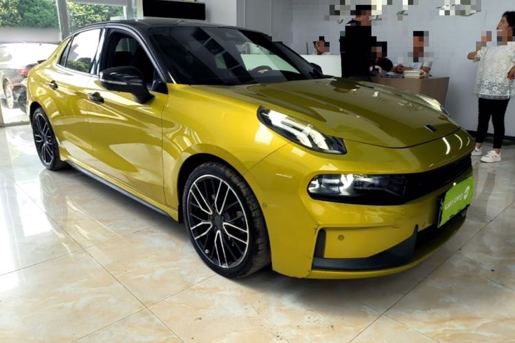 Used Lynk & Co 03 2021 03+ 2.0TD Automatic Wind-Chasing Edition Front Right 45 Deg