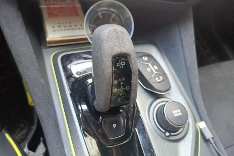 Used Lynk & Co 03 2021 03+ 2.0TD Automatic Wind-Chasing Edition Gear Lever