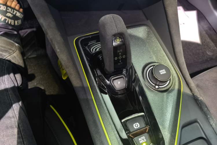 Used Lynk & Co 03 2021 03+ 2.0TD Automatic Wind-Chasing Edition Gear Lever