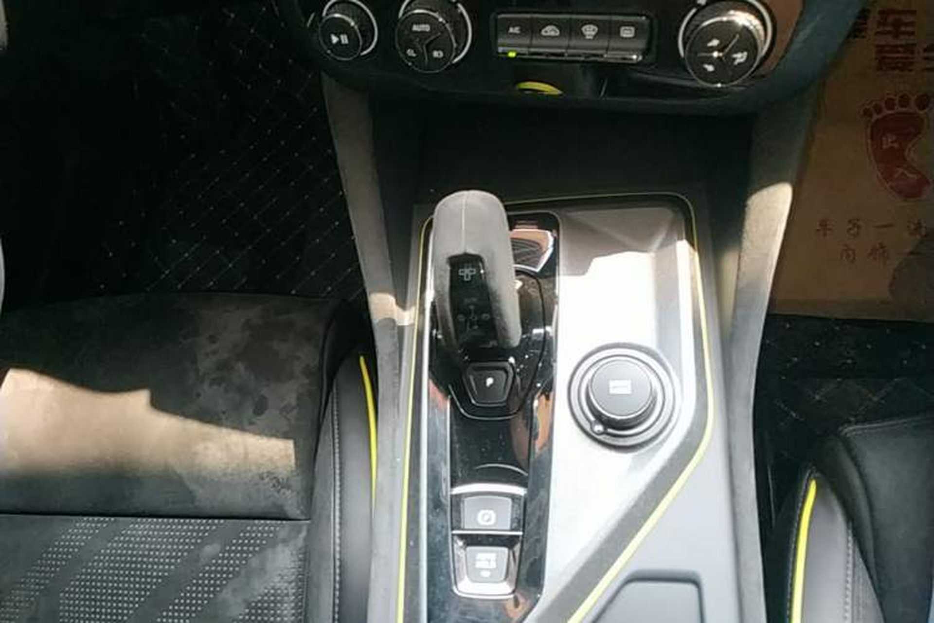 Used Lynk & Co 03 2021 03+ 2.0TD Automatic Wind-Chasing Edition Gear Lever