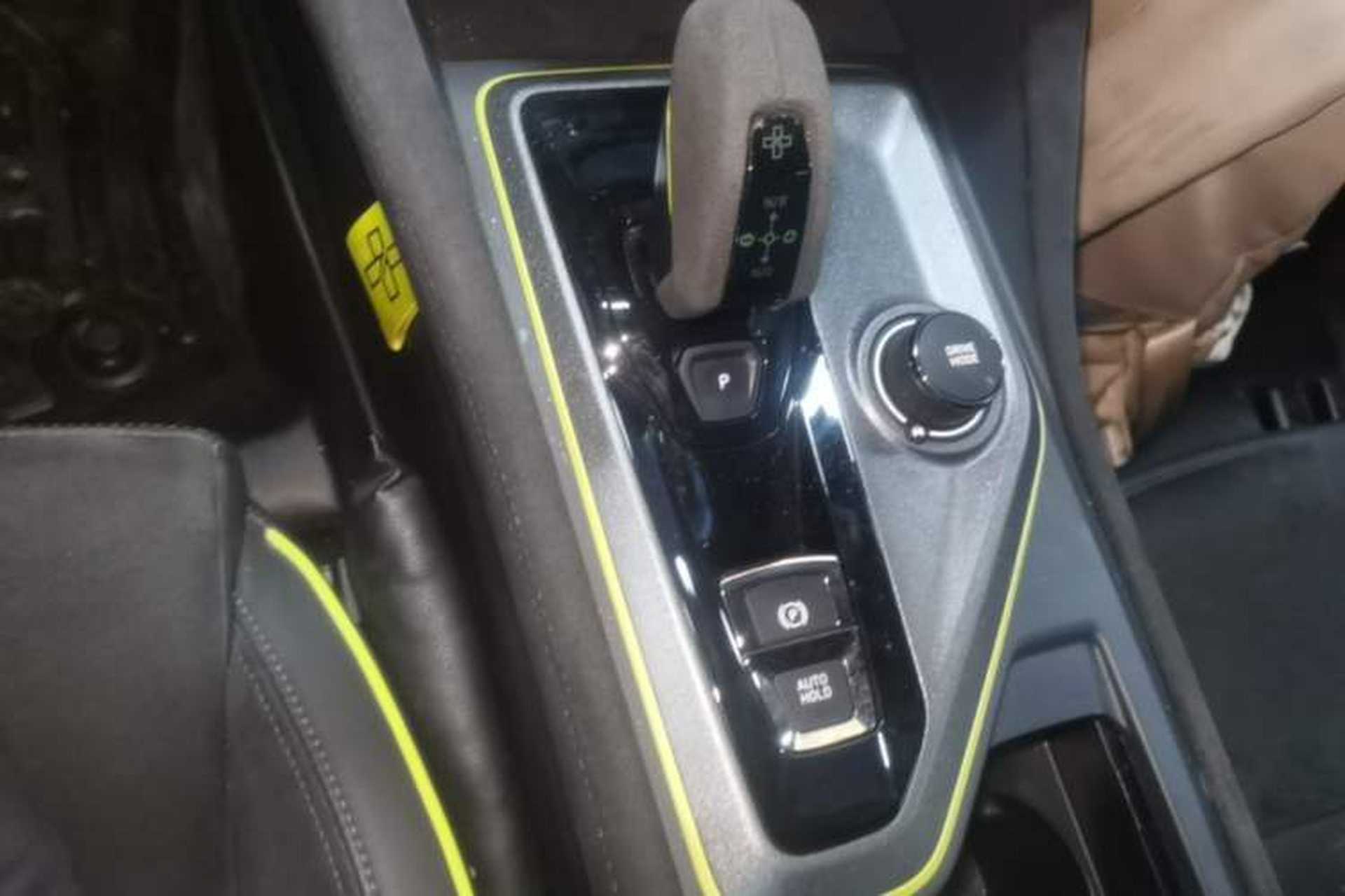 Used Lynk & Co 03 2021 03+ 2.0TD Automatic Wind-Chasing Edition Gear Lever