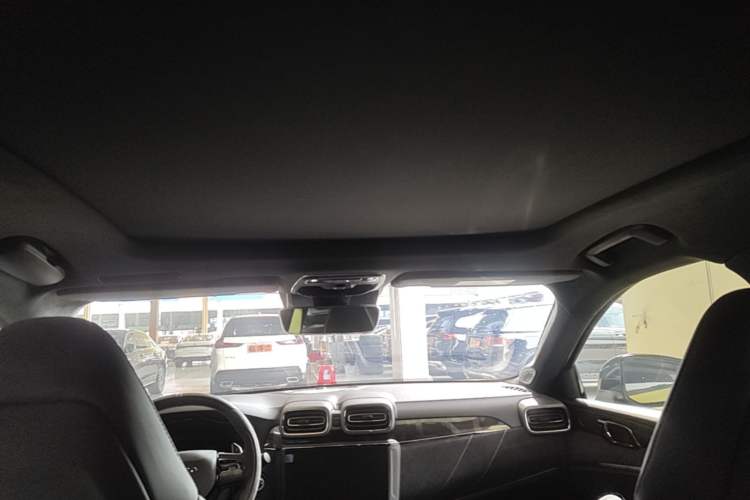 Used Lynk & Co 03 2021 03+ 2.0TD Automatic Wind-Chasing Edition Headliner