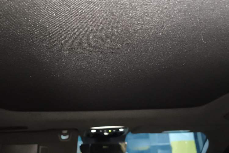 Used Lynk & Co 03 2021 03+ 2.0TD Automatic Wind-Chasing Edition Headliner