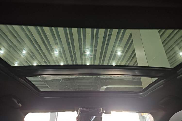 Used Lynk & Co 03 2021 03+ 2.0TD Automatic Wind-Chasing Edition Headliner