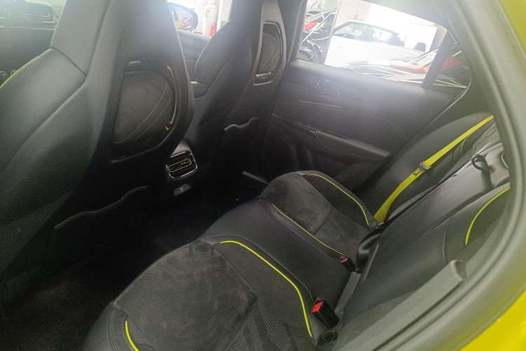 Used Lynk & Co 03 2021 03+ 2.0TD Automatic Wind-Chasing Edition Interior 1