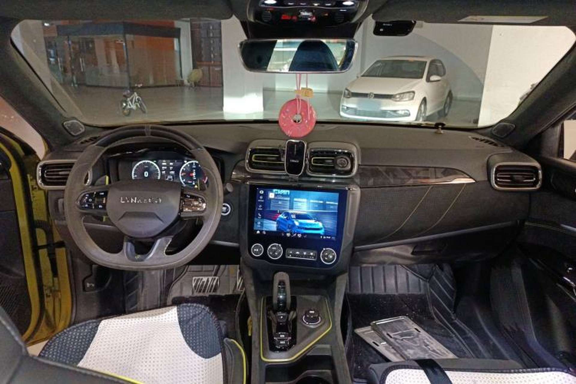 Used Lynk & Co 03 2021 03+ 2.0TD Automatic Wind-Chasing Edition Interior 2