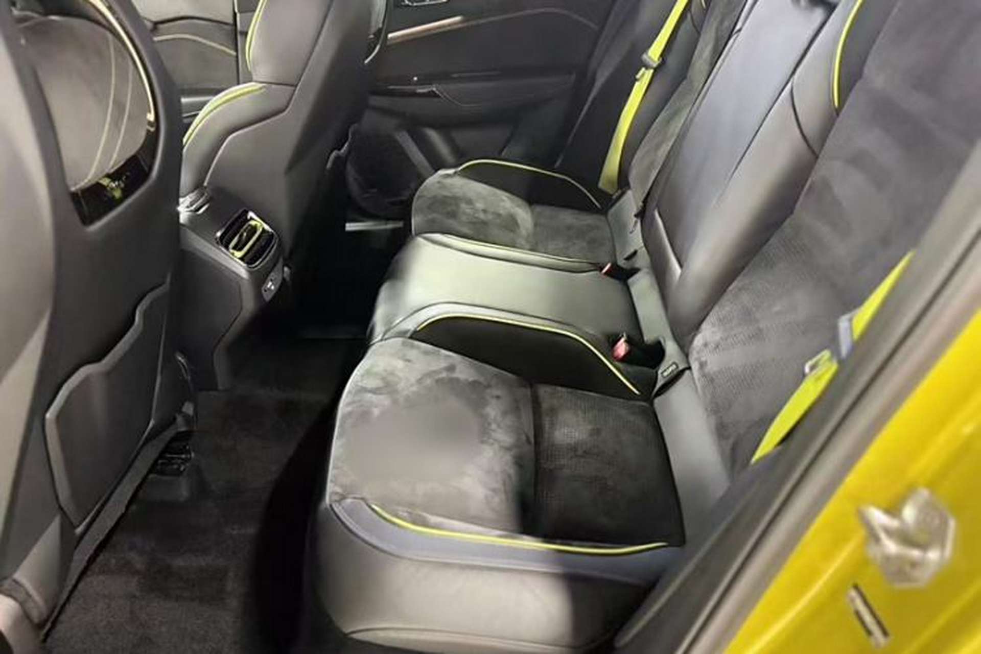 Used Lynk & Co 03 2021 03+ 2.0TD Automatic Wind-Chasing Edition Interior 3