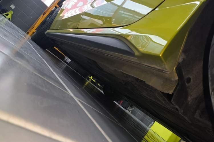 Used Lynk & Co 03 2021 03+ 2.0TD Automatic Wind-Chasing Edition Left Side Sill