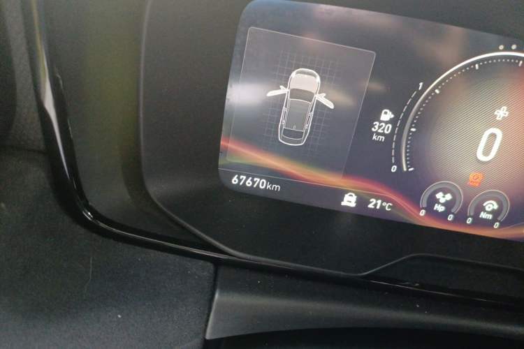 Used Lynk & Co 03 2021 03+ 2.0TD Automatic Wind-Chasing Edition Odometer Close Up