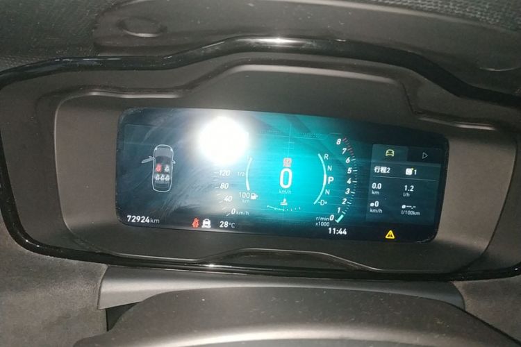 Used Lynk & Co 03 2021 03+ 2.0TD Automatic Wind-Chasing Edition Odometer Close Up