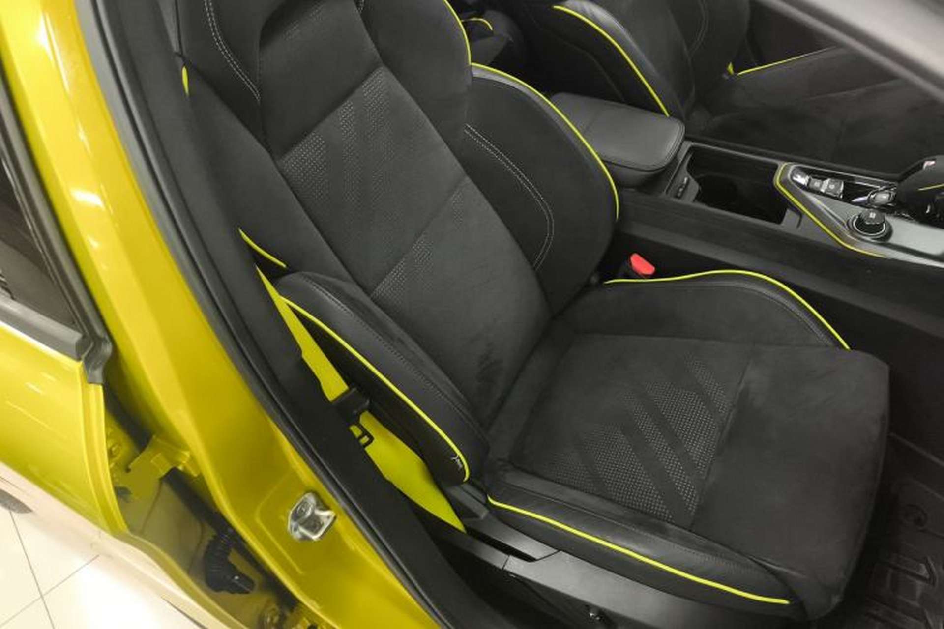 Used Lynk & Co 03 2021 03+ 2.0TD Automatic Wind-Chasing Edition Right Front Seat