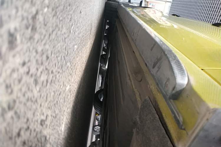 Used Lynk & Co 03 2021 03+ 2.0TD Automatic Wind-Chasing Edition Right Side Sill