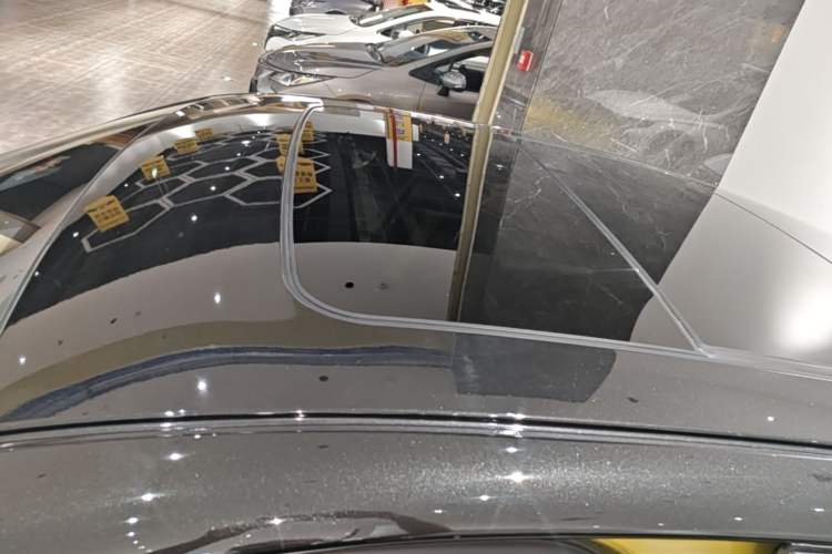 Used Lynk & Co 03 2021 03+ 2.0TD Automatic Wind-Chasing Edition Roof