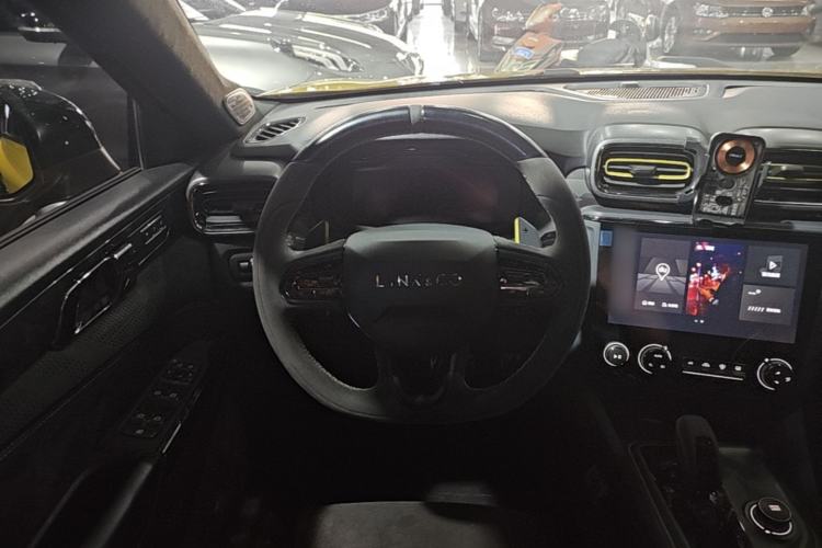 Used Lynk & Co 03 2021 03+ 2.0TD Automatic Wind-Chasing Edition Steering Wheel