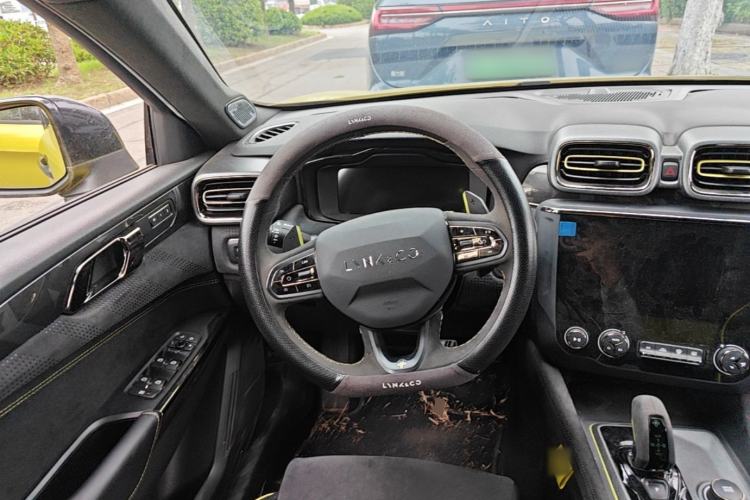 Used Lynk & Co 03 2021 03+ 2.0TD Automatic Wind-Chasing Edition Steering Wheel