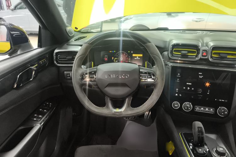 Used Lynk & Co 03 2021 03+ 2.0TD Automatic Wind-Chasing Edition Steering Wheel