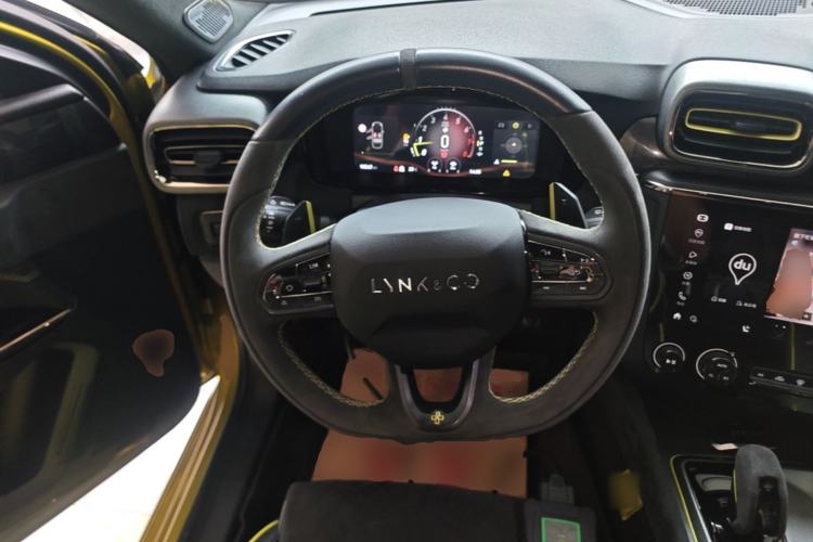 Used Lynk & Co 03 2021 03+ 2.0TD Automatic Wind-Chasing Edition Steering Wheel
