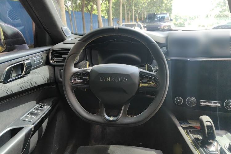 Used Lynk & Co 03 2021 03+ 2.0TD Automatic Wind-Chasing Edition Steering Wheel