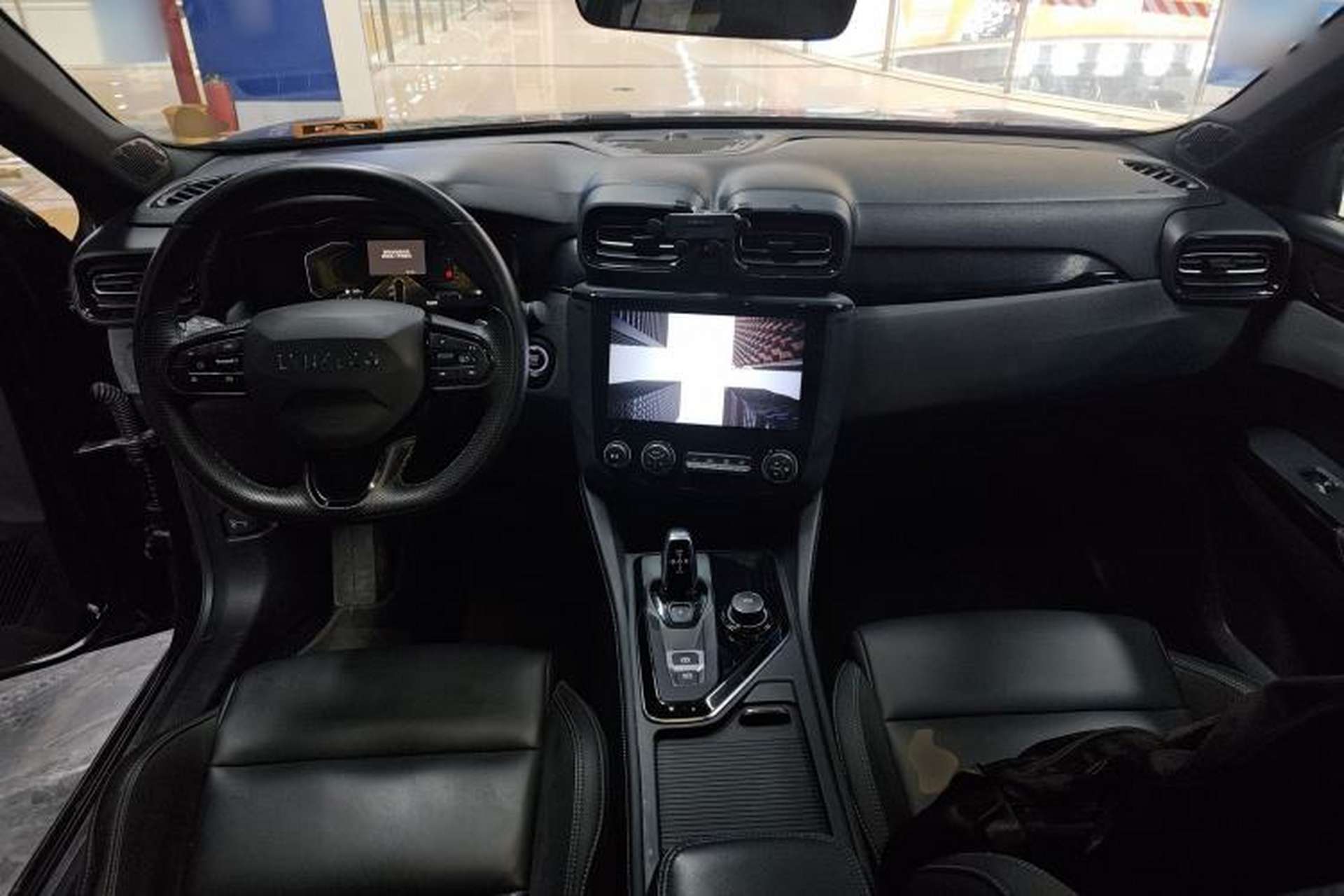 Used Lynk & Co 03 2022 1.5TD DCT JingPlus Center Console