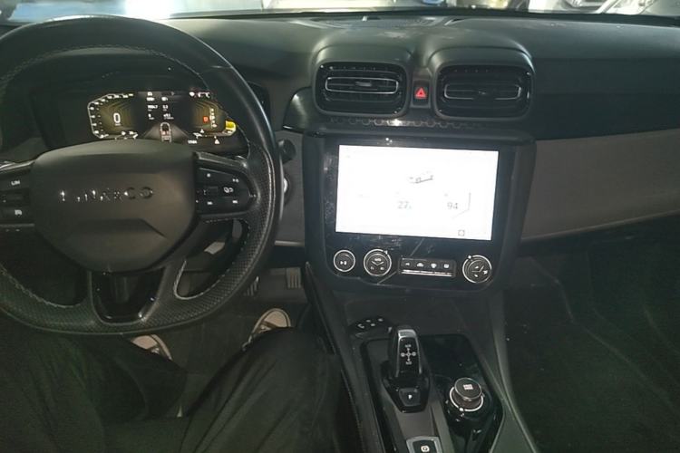 Used Lynk & Co 03 2022 1.5TD DCT JingPro Center Console