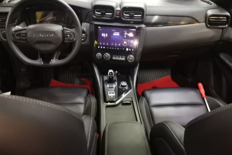 Used Lynk & Co 03 2022 1.5TD DCT JingPlus Center Console