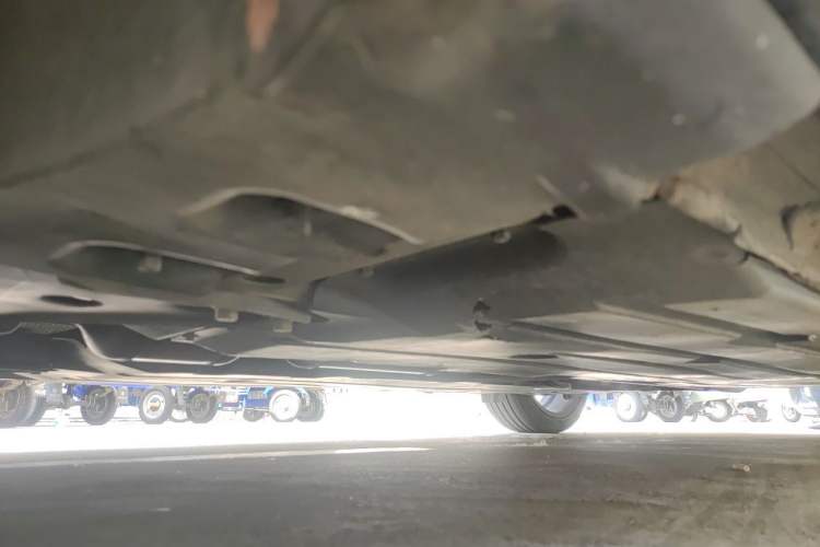 Used Lynk & Co 03 2022 1.5TD DCT JingPro Chassis Front Left