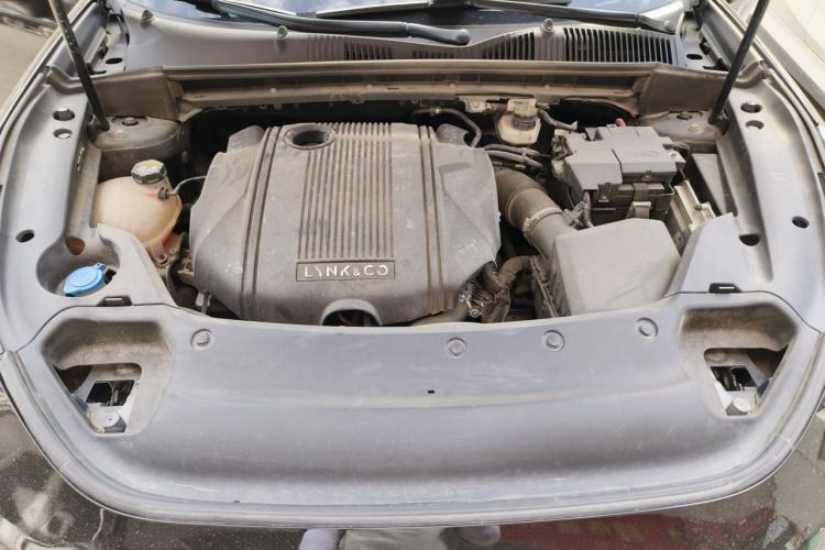 Used Lynk & Co 03 2022 1.5TD DCT JingPro Engine Bay