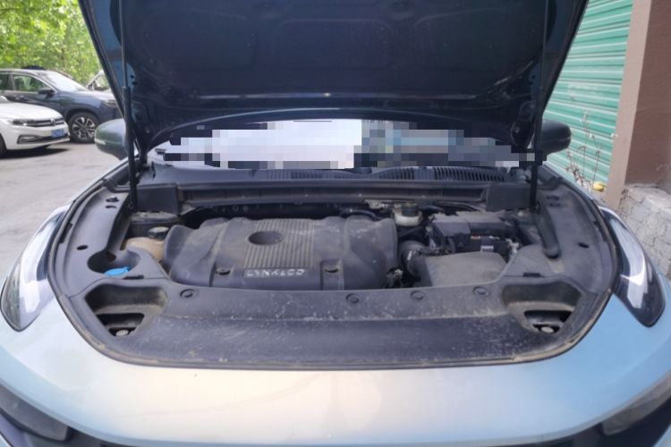 Used Lynk & Co 03 2022 2.0TD DCT JingPro Engine Bay