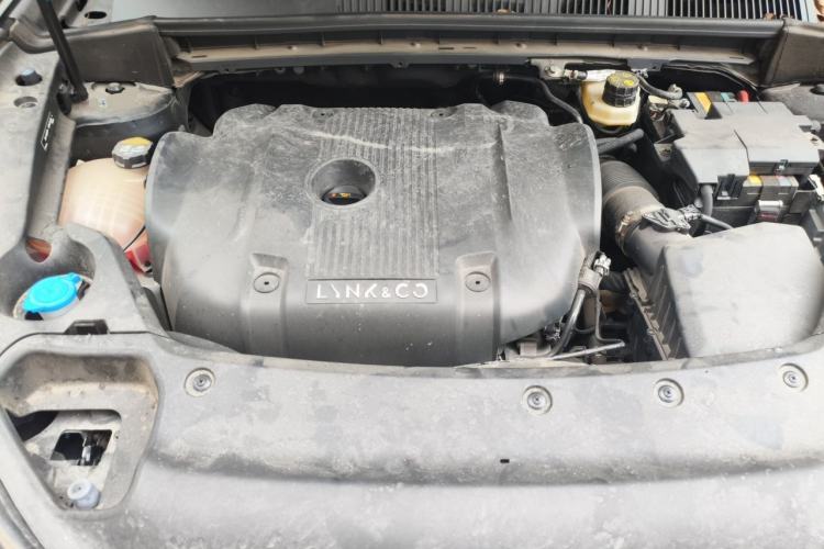 Used Lynk & Co 03 2022 2.0TD DCT JingPro Engine Bay