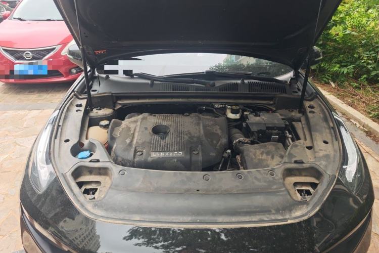 Used Lynk & Co 03 2022 2.0TD DCT JingPro Engine Bay