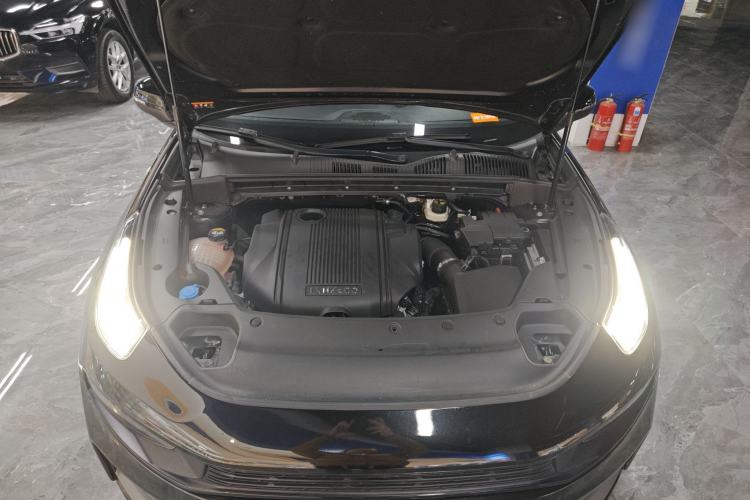 Used Lynk & Co 03 2022 1.5TD DCT JingPlus Engine Bay
