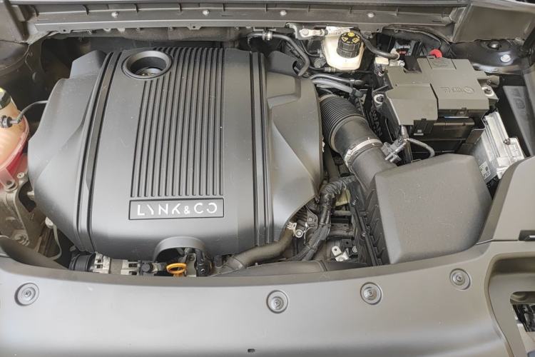 Used Lynk & Co 03 2022 1.5TD DCT JingPro Engine Bay