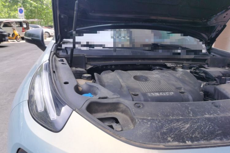 Used Lynk & Co 03 2022 2.0TD DCT JingPro Engine Bay Right