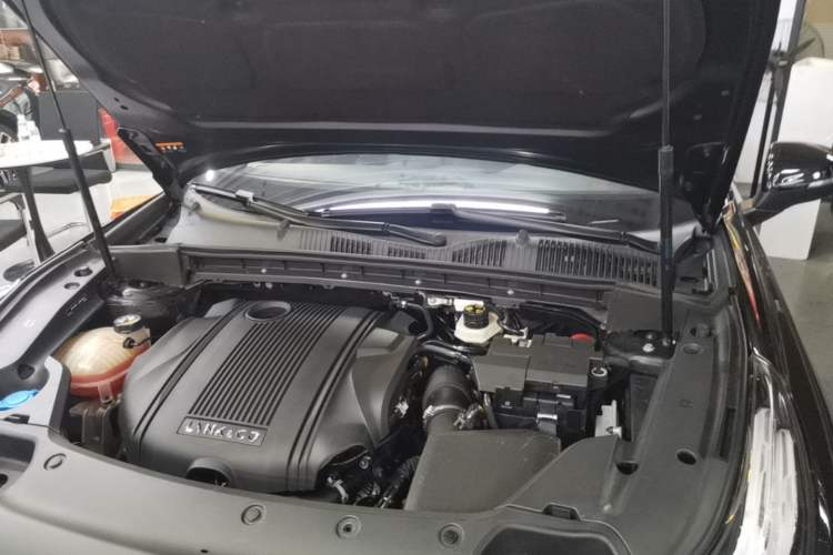 Used Lynk & Co 03 2022 1.5TD DCT JingPlus Engine Bay