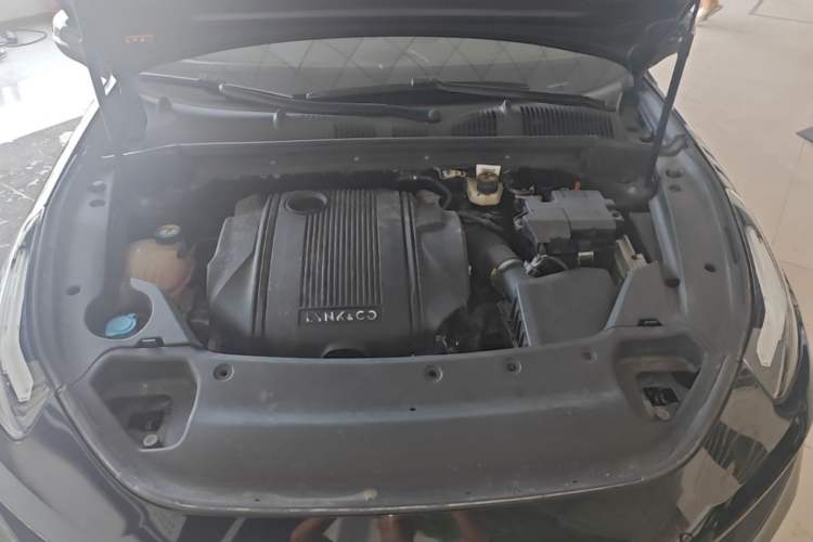 Used Lynk & Co 03 2022 1.5TD DCT JingPro Engine Bay