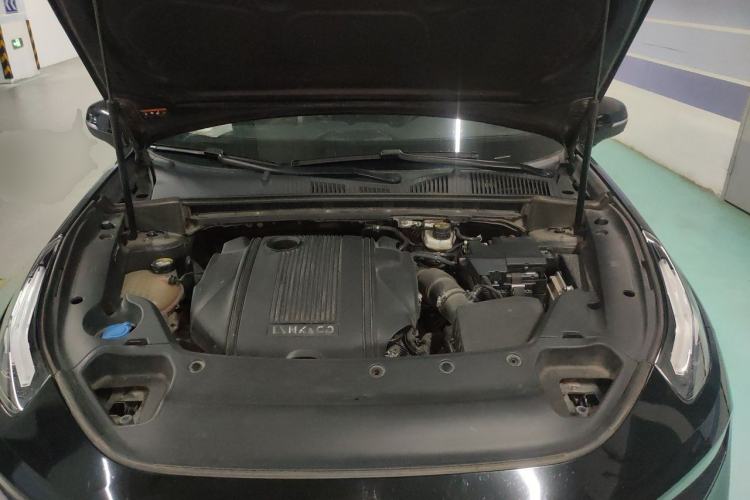 Used Lynk & Co 03 2022 1.5TD DCT JingPro Engine Bay