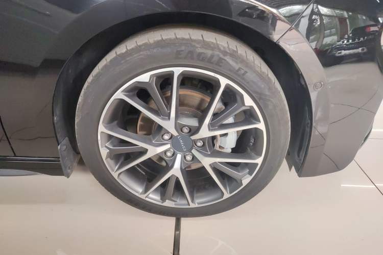 Used Lynk & Co 03 2022 2.0TD DCT JingPro Exterior 4