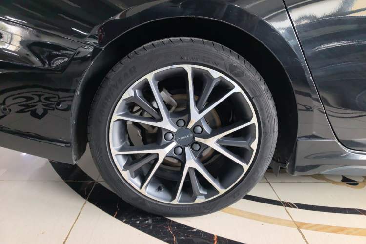 Used Lynk & Co 03 2022 2.0TD DCT JingPro Exterior 5