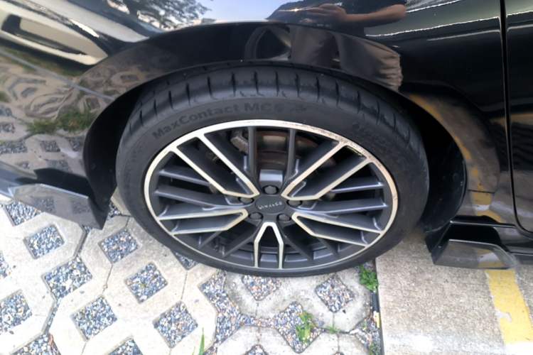 Used Lynk & Co 03 2022 03+ 2.0TD Automatic Performance Package Exterior 5