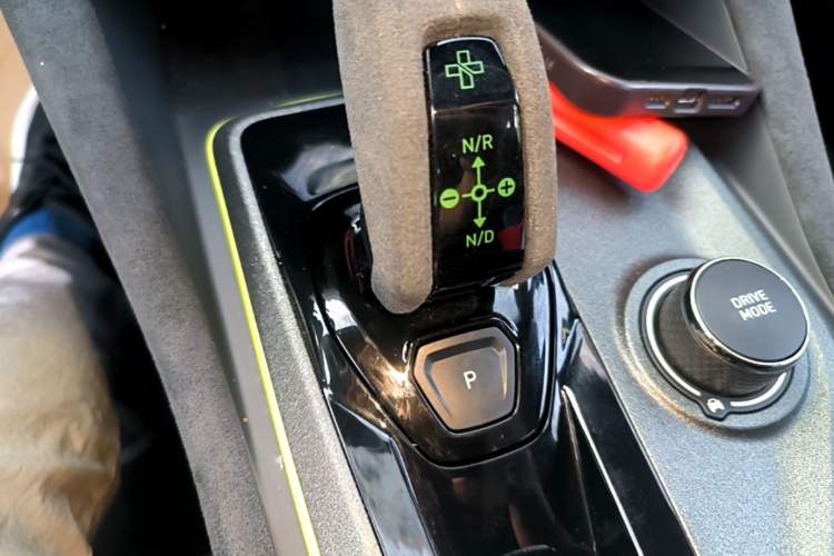 Used Lynk & Co 03 2022 03+ 2.0TD Automatic Performance Package Gear Lever