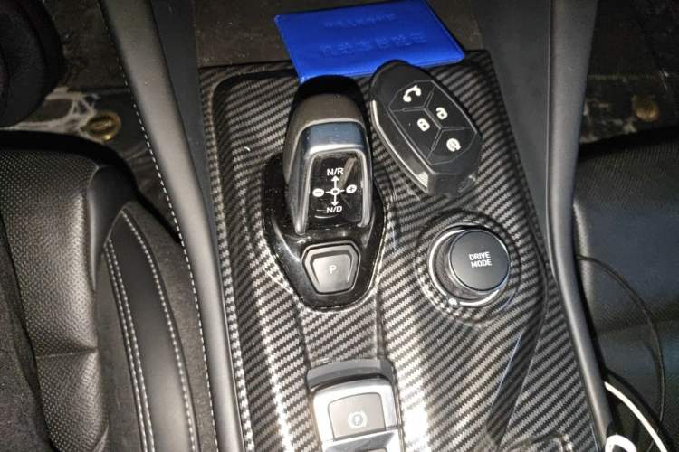 Used Lynk & Co 03 2022 1.5TD DCT JingPro Gear Lever