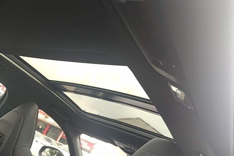 Used Lynk & Co 03 2022 2.0TD DCT JingPro Headliner