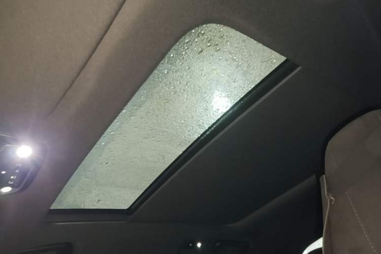 Used Lynk & Co 03 2022 2.0TD DCT JingPro Headliner